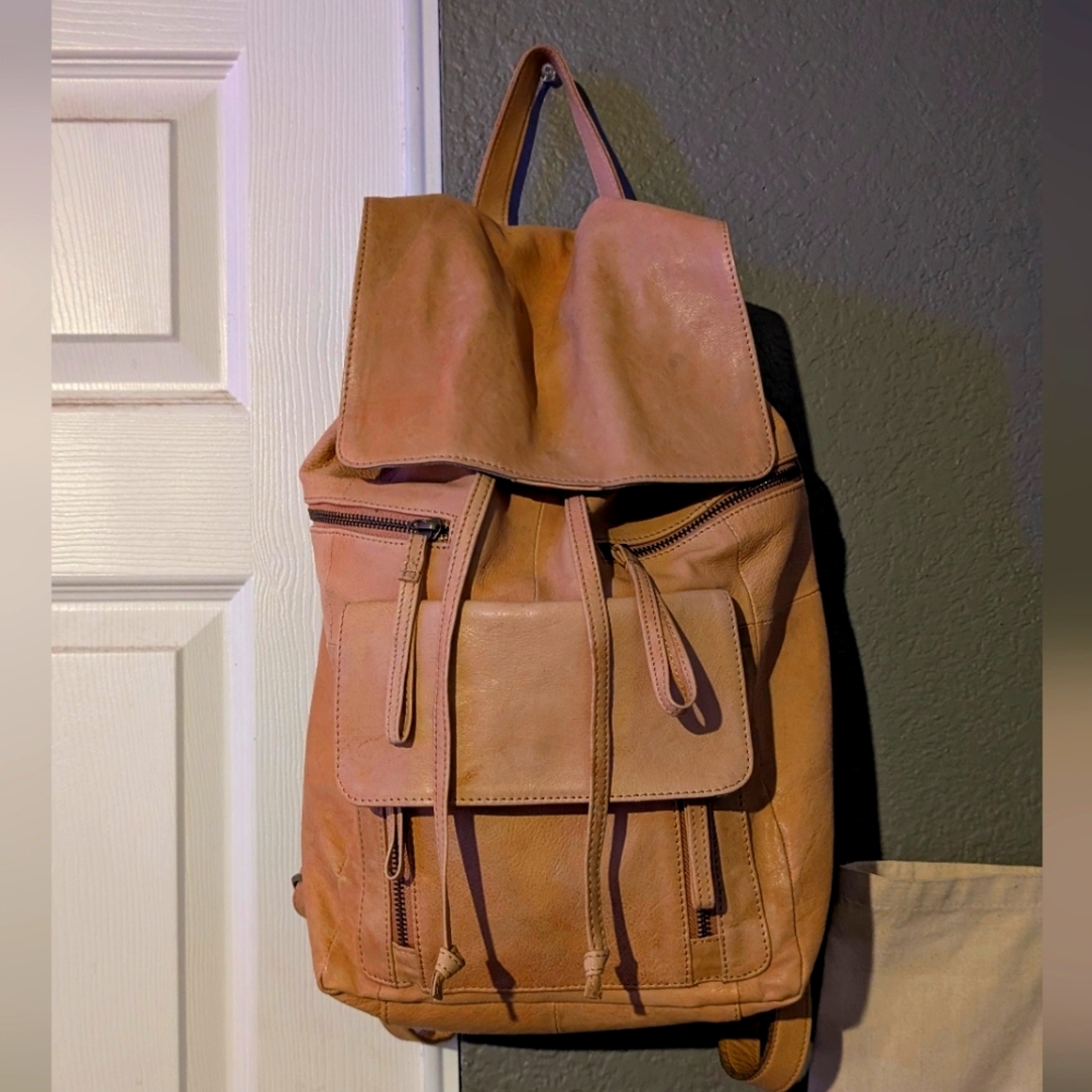 Day & Mood Genuine Leather Backpack